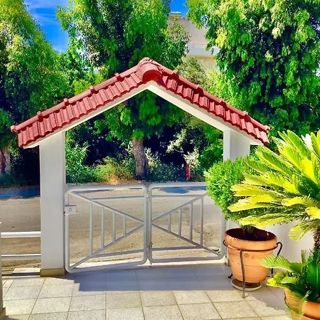 Kallipateira Rhodes City